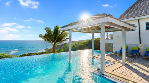Traditional Villa Red Rock  Panoramic Caribbean Ocean & Mountain views, 3 bedrooms in Virgin Gorda Used for sale For Super Rich