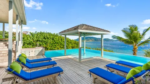 Traditional Villa Red Rock  Panoramic Caribbean Ocean & Mountain views, 3 bedrooms in Virgin Gorda best for sale For Super Rich