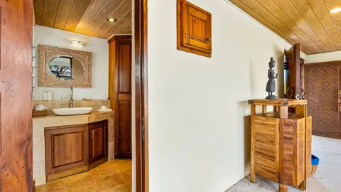 Traditional Villa Red Rock  Panoramic Caribbean Ocean & Mountain views, 3 bedrooms in Virgin Gorda ads for sale For Super Rich