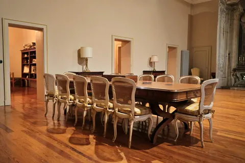 Century Villa Della Porta-Giulini-Crivelli 17th century, 10 bedrooms in Rovellasca ultra luxury for sale For Super Rich