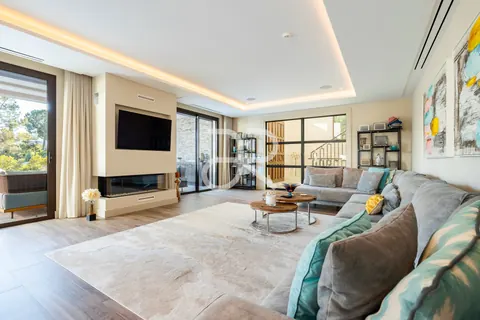 Luxury Villa Panoramic View, 7 bedrooms in Quinta do Lago New for sale For Super Rich