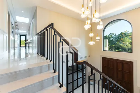 Luxury Villa Panoramic View, 7 bedrooms in Quinta do Lago best for sale For Super Rich