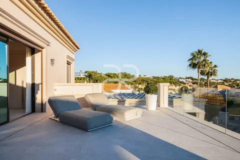 Luxury Villa Panoramic View, 7 bedrooms in Quinta do Lago deal for sale For Super Rich