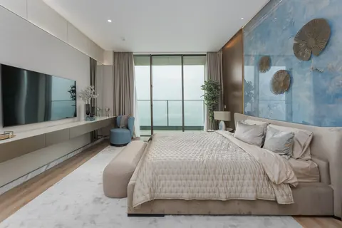 Luxury Apartment The Royal Atlantis, 14th floor fully furnished apartment with sea views, 2 bedrooms in Dubai expensive for sale For Super Rich