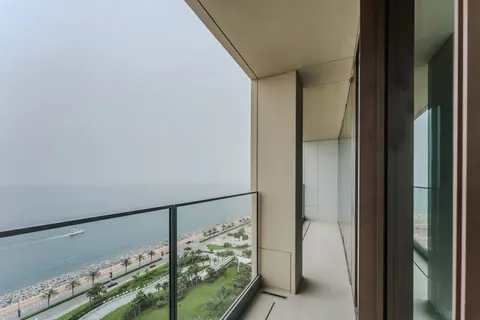 Luxury Apartment The Royal Atlantis, 14th floor fully furnished apartment with sea views, 2 bedrooms in Dubai available for sale For Super Rich