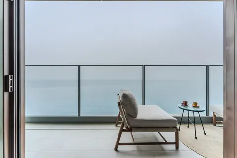 Luxury Apartment The Royal Atlantis, 14th floor fully furnished apartment with sea views, 2 bedrooms in Dubai property for sale For Super Rich