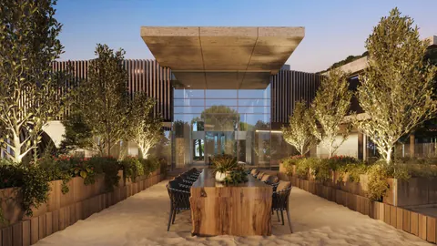 Premium Villa Beach Front, sea, golf, mountain, lake views, 8 bedrooms in Quinta do Lago search for sale For Super Rich