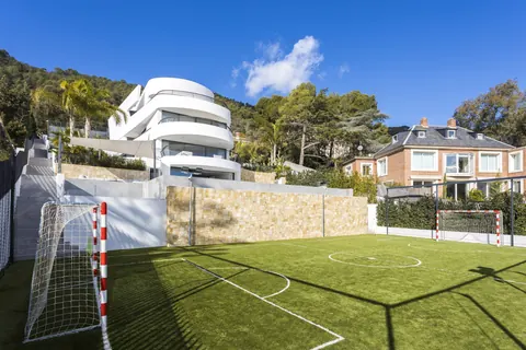 Luxury House Panoramic View Sea View, 7 bedrooms in Barcelona available for sale For Super Rich