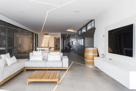 Luxury House Panoramic View Sea View, 7 bedrooms in Barcelona exclusive for sale For Super Rich