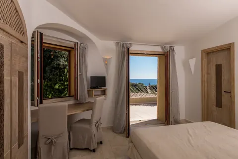 High-end Villa Sea View 5mn from Porto Cervo, 6 bedrooms in Arzachena - Sardinia value for sale For Super Rich