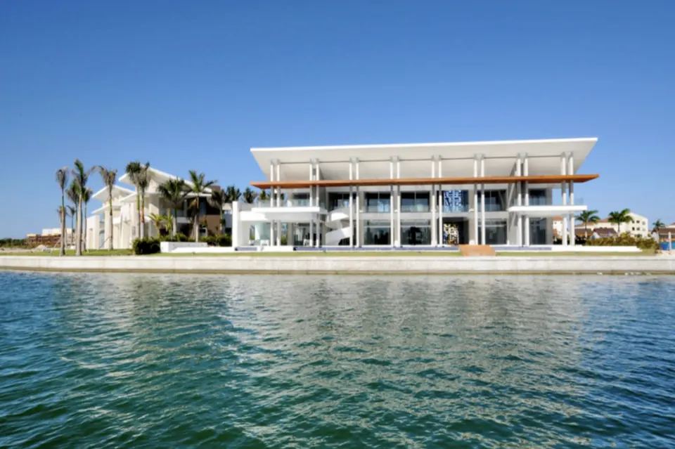 Modern Villa Views of the Marina and the Caribbean Sea swimming pool and jacuzzi, 5 bedrooms in Captura de Pantalla for sale For Super Rich Modern Villa Views of the Marina and the Caribbean Sea swimming pool and jacuzzi, 5 bedrooms in Captura de Pantalla for sale For Super Rich