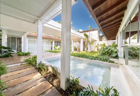 Luxury Villa Ocean view Pool & Jacuzzi, 8 bedrooms in CASA DE CAMPO - LA ROMANA best for sale For Super Rich Luxury Villa Ocean view Pool & Jacuzzi, 8 bedrooms in CASA DE CAMPO - LA ROMANA best for sale For Super Rich