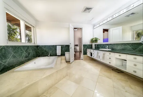 Luxury Villa Ocean view Pool & Jacuzzi, 8 bedrooms in CASA DE CAMPO - LA ROMANA Classified ads for sale For Super Rich Luxury Villa Ocean view Pool & Jacuzzi, 8 bedrooms in CASA DE CAMPO - LA ROMANA Classified ads for sale For Super Rich