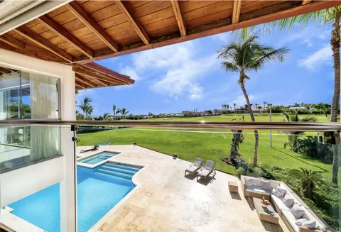 Luxury Villa Ocean view Pool & Jacuzzi, 8 bedrooms in CASA DE CAMPO - LA ROMANA available for sale For Super Rich Luxury Villa Ocean view Pool & Jacuzzi, 8 bedrooms in CASA DE CAMPO - LA ROMANA available for sale For Super Rich