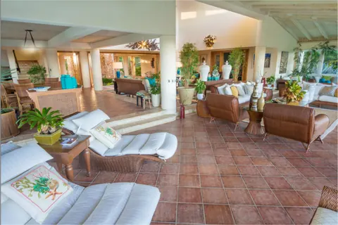 Luxury Villa Elevator  Jacuzzi & pool, 5 bedrooms in CASA DE CAMPO - LA ROMANA property for sale For Super Rich