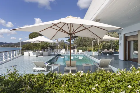 Luxury Villa Beach Front wonderful panoramic Mediterranean sea view, 9 bedrooms in Mallorca property for sale For Super Rich