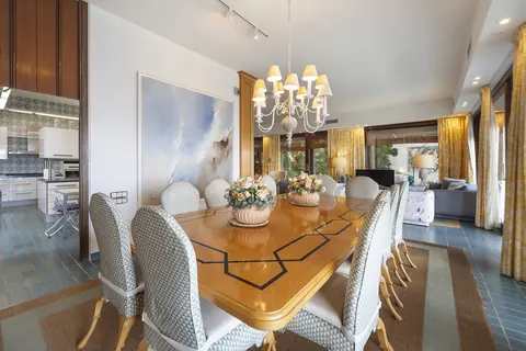 Luxury Villa Beach Front wonderful panoramic Mediterranean sea view, 9 bedrooms in Mallorca real estate for sale For Super Rich