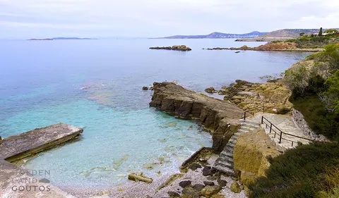 Architectural Villa Private Beach in Agia Marina Sew view & Tennis court, 4 bedrooms in Athens best for sale For Super Rich