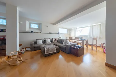 High-end Villa Lake front private boathouse, 9 bedrooms in Padenghe sul Garda - Lake Garda luxury for sale For Super Rich