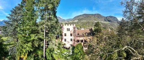 Luxury Castle Panoramic View and Mountain view, 8 bedrooms in Merano South Tyrol deal for sale For Super Rich