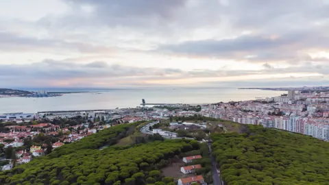 Premium House Swimming pool SPA, gym, 7 bedrooms in Lisbon expensive for sale For Super Rich