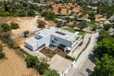 Luxury Villa Sea View, 5 bedrooms in Vale Formoso property for sale For Super Rich