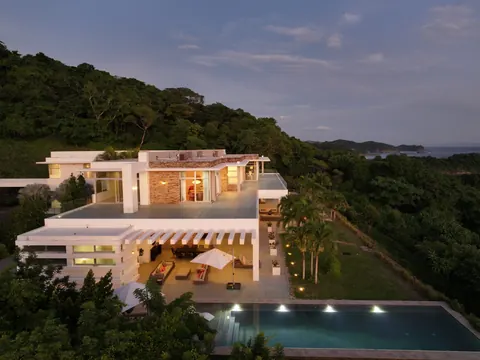 Luxury Villa Beach Front, 23 bedrooms in San Juan del Sur properties for sale For Super Rich