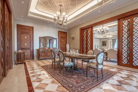 Luxury Villa Golf View Gorgeous Pool Adjoins a Jacuzzi, 6 bedrooms in Emirates Hills - Dubai property for sale For Super Rich
