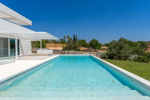 Luxury Villa Sea View, 5 bedrooms in Vale Formoso available for sale For Super Rich