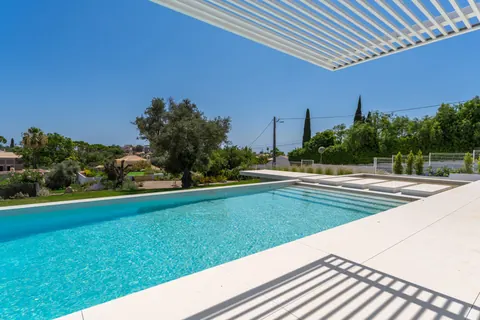 Luxury Villa Sea View, 5 bedrooms in Vale Formoso buy for sale For Super Rich