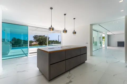 Luxury Villa Sea View, 5 bedrooms in Vale Formoso exclusive for sale For Super Rich