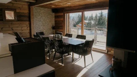 Luxury Chalet Mountain View Haven of Peace Close to Crans, 5 bedrooms in Lens Classified ads for sale For Super Rich