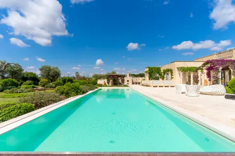 Design Villa Panoramic View, 5 bedrooms in Carpignano Salentino 1854 for sale For Super Rich