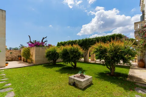 Design Villa Panoramic View, 5 bedrooms in Carpignano Salentino best for sale For Super Rich