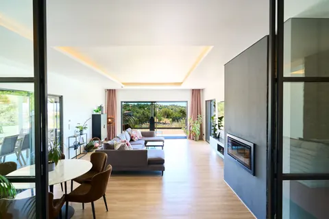 Modern House Mountain View, infinity pool, heated jacuzzi, 6 bedrooms in Algarve cas_642 for sale For Super Rich