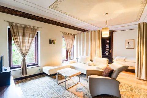 Luxury Castle Panoramic View and Mountain view, 8 bedrooms in Merano South Tyrol available for sale For Super Rich