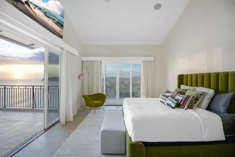 Luxury Penthouse Beach Front Panoramic View, 6 bedrooms in Jaco best for sale For Super Rich