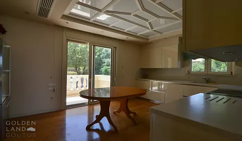 Modern Villa Tented Garden pool of 42 sqm, equipped with a hydro-massage, 7 bedrooms in Vouliagmeni price for sale For Super Rich