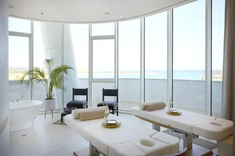 Luxury Penthouse Beach Front 25th-Floor Twisted Tower, 6 bedrooms in Ayia Napa expensive for sale For Super Rich