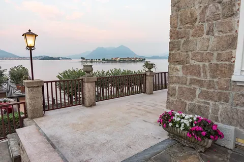 Premium Villa overlooks the Borromean Islands two large terraces, 6 bedrooms in Lake Maggiore available for sale For Super Rich