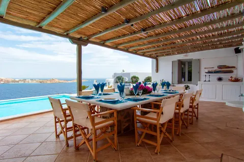 Elegant Villa Blanca sea views of Psarrou beach in Agios Lazaros, infinity pool, 5 bedrooms in Mykonos search for sale For Super Rich