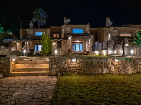 Premium Hotel Beach Front Sea View, 14 bedrooms in Halkidiki properties for sale For Super Rich