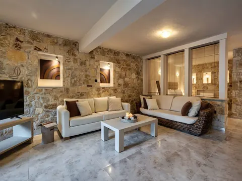 Premium Hotel Beach Front Sea View, 14 bedrooms in Halkidiki Classified ads for sale For Super Rich