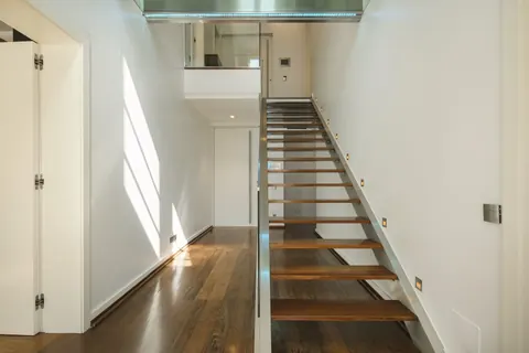 Elegant Apartment City View Private roof terrace, 3 bedrooms in Lisbon best for sale For Super Rich