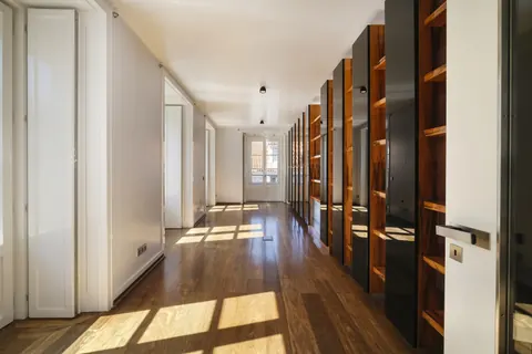 Elegant Apartment City View Private roof terrace, 3 bedrooms in Lisbon price for sale For Super Rich