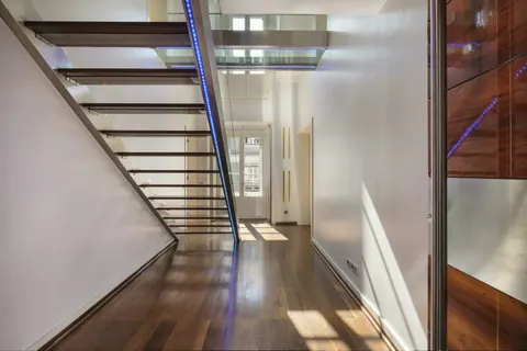 Elegant Apartment City View Private roof terrace, 3 bedrooms in Lisbon expensive for sale For Super Rich