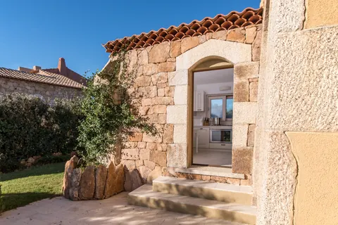 High-end Villa Sea View 5mn from Porto Cervo, 6 bedrooms in Arzachena - Sardinia photos for sale For Super Rich