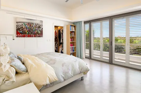 Premium Villa Golf View tropical gem, 4 bedrooms in Mont Choisy search for sale For Super Rich