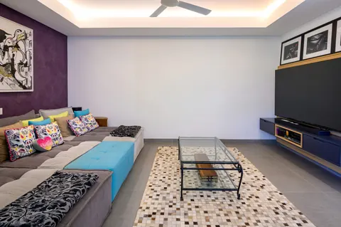 Premium Villa Golf View tropical gem, 4 bedrooms in Mont Choisy best for sale For Super Rich