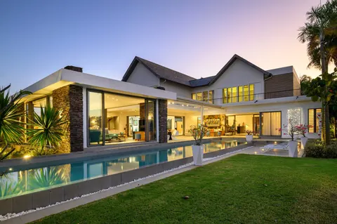 Premium Villa Golf View tropical gem, 4 bedrooms in Mont Choisy